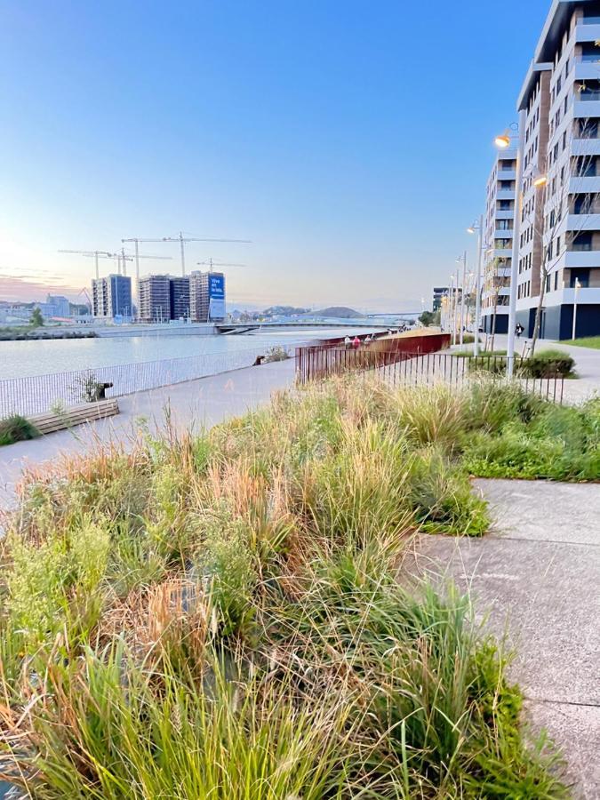 Small Lux Beachcity Close To The River,Metro And Parking Bilbao Eksteriør bilde